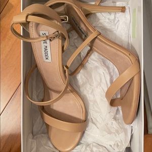 STEVE MADDEN Sheena Heel
